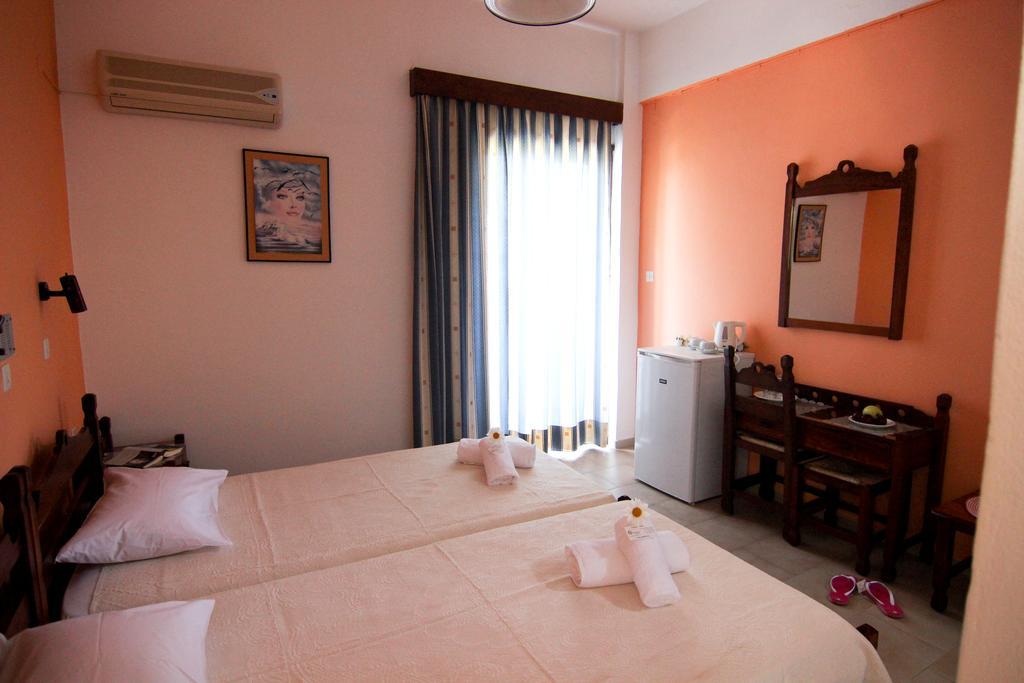 Lofos Hotel 플라키아스 외부 사진